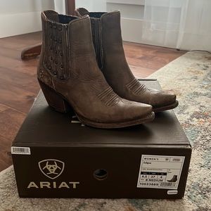 Ariat bootie